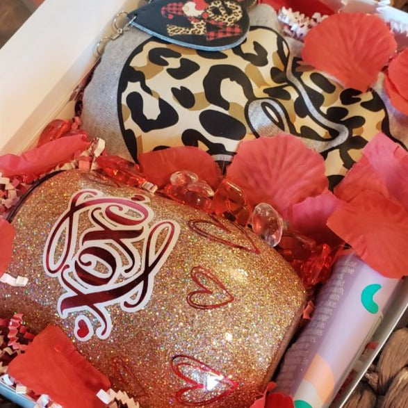 Gold XOXO Valentine's Day Box - L Shirt